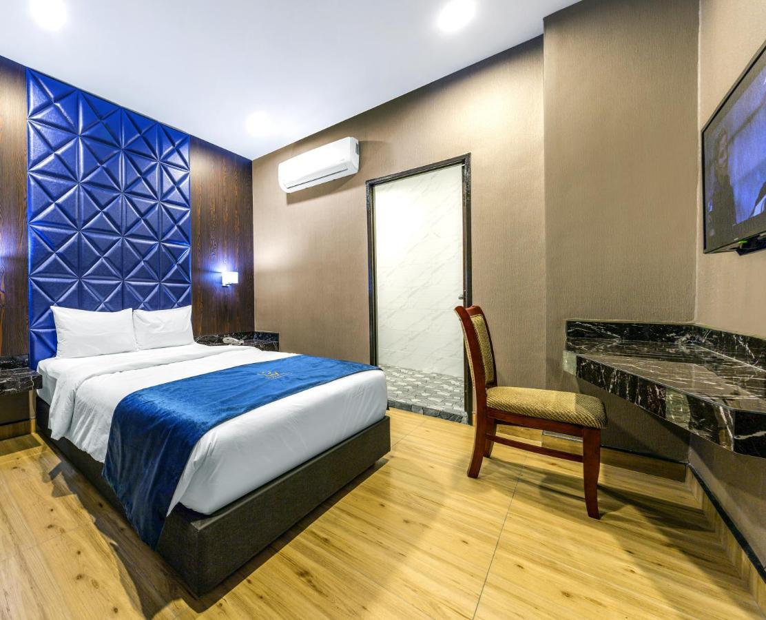 U3 Hotel Субанґ-Джая Екстер'єр фото