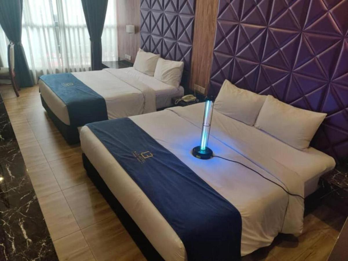 U3 Hotel Субанґ-Джая Екстер'єр фото